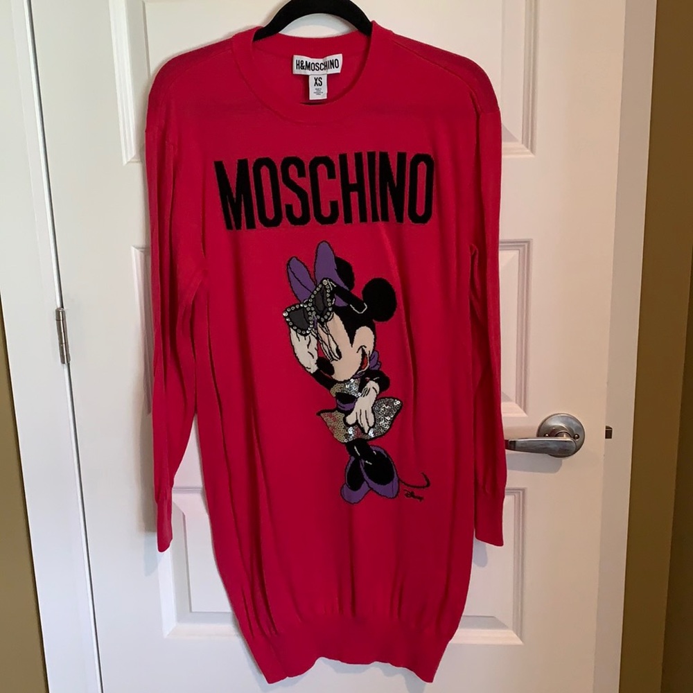 HM X MOSCHINO Minnie Sweater dress / XS fuchsia